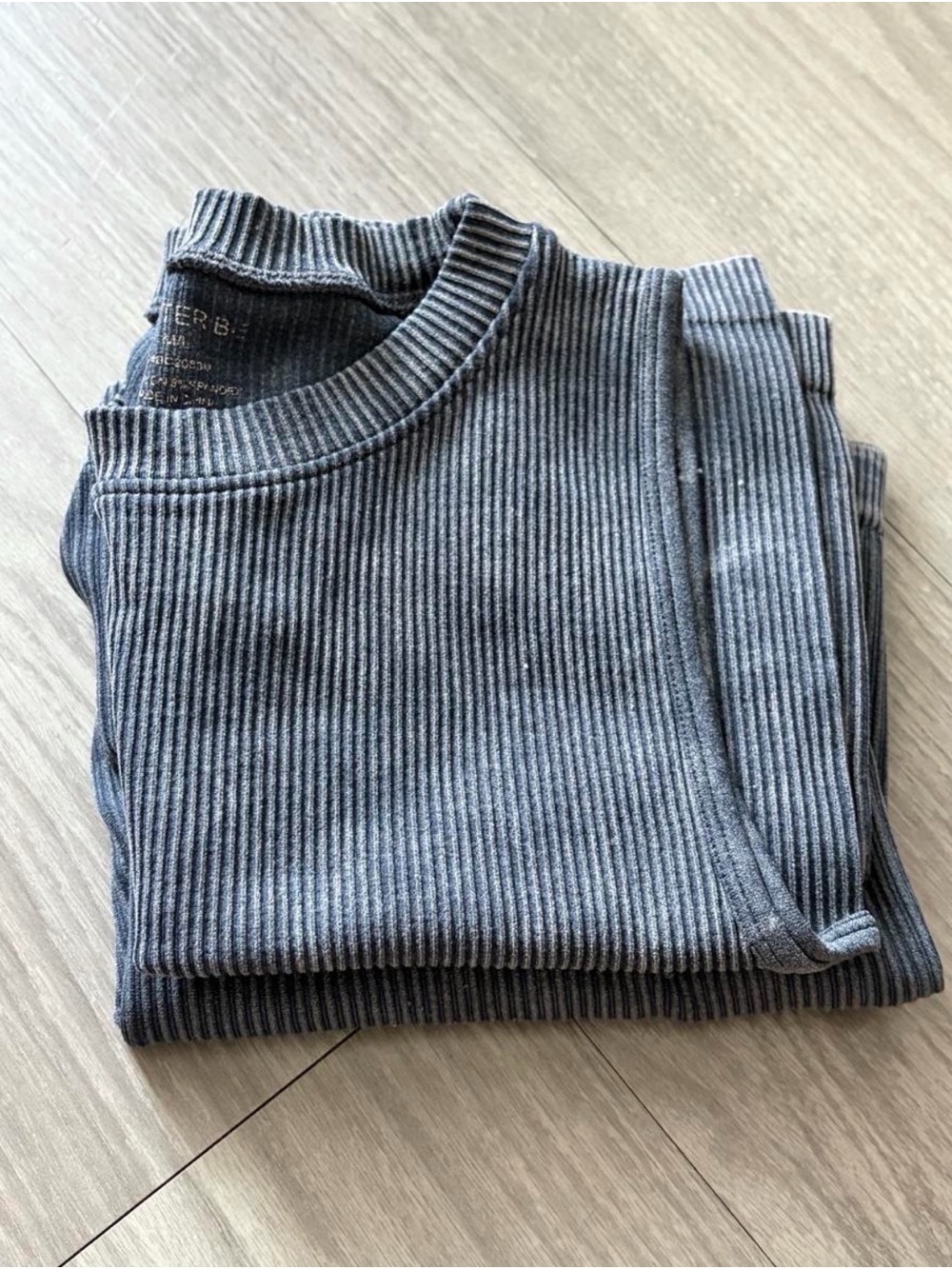 Better Be Gray Ribbed Bike Shorts - Picture 3 of 3